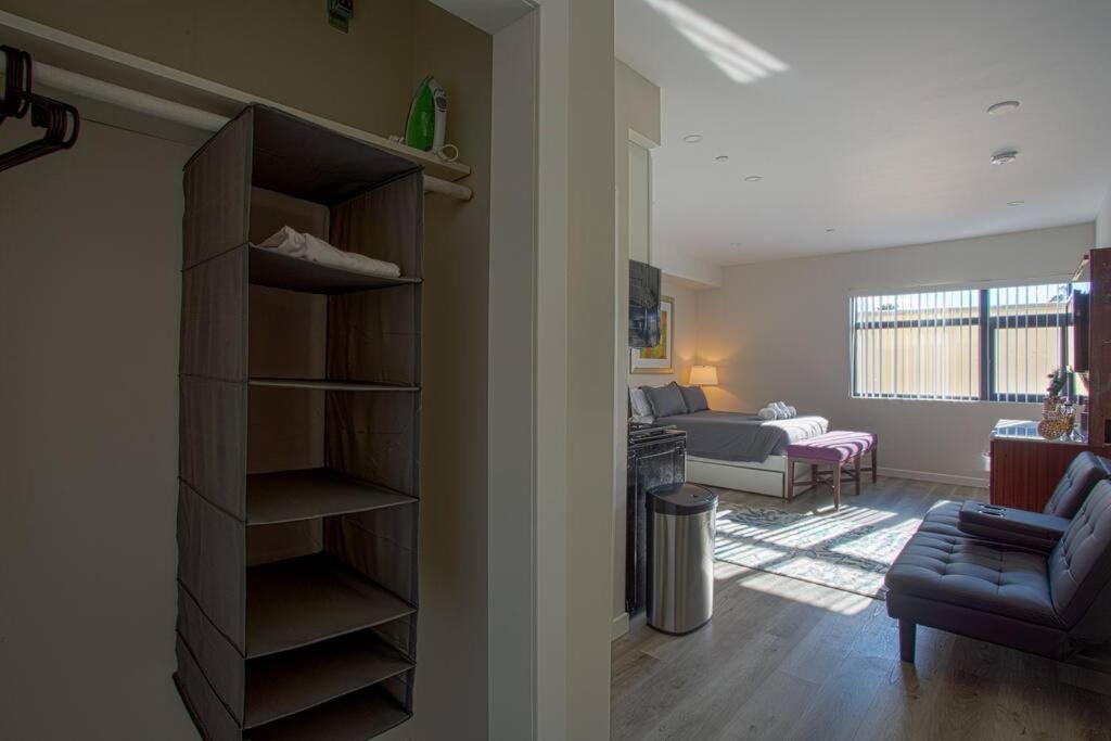 Luxurious Furnished Studio W Full Kitchen In Sd San Diego Exteriör bild