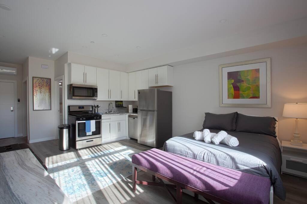 Luxurious Furnished Studio W Full Kitchen In Sd San Diego Exteriör bild